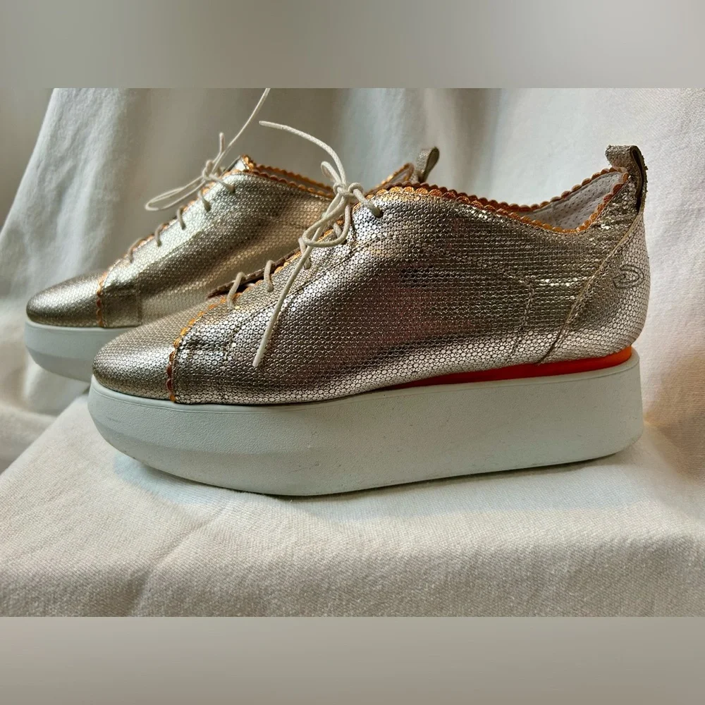 Alberto Guardiani Metallic Silver Gold Platform Sneakers Scallop Trim EU 40 US 9